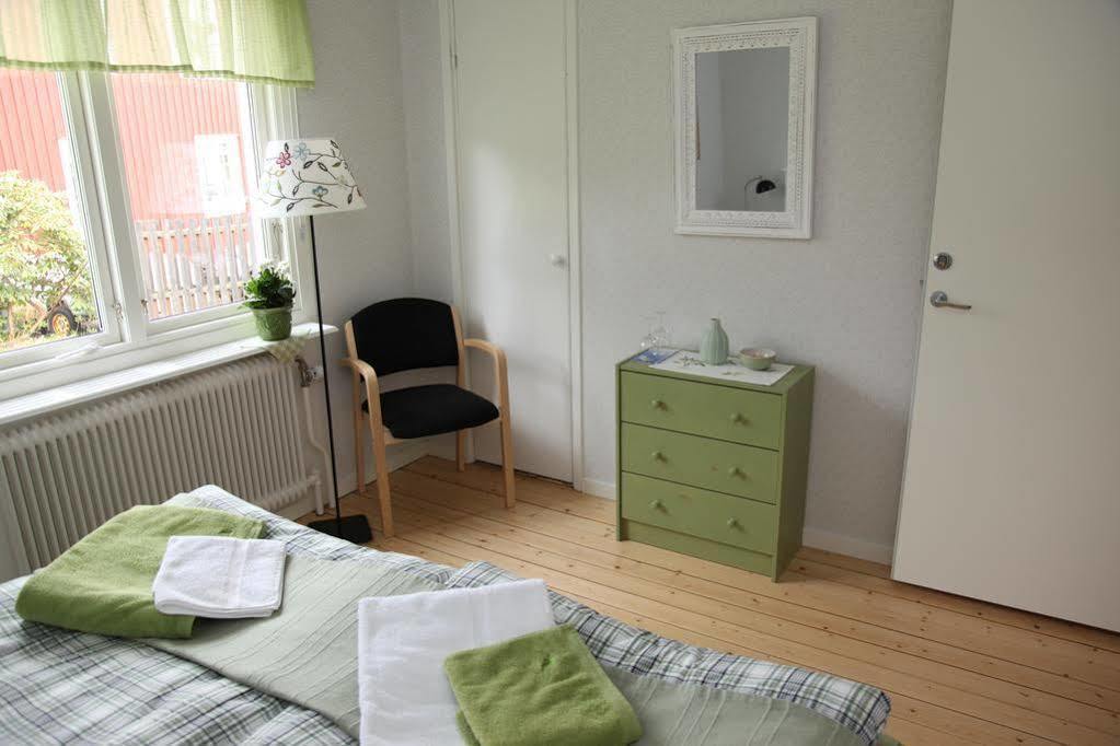 Aelvnaera Bed & Breakfast Karlstad Bagian luar foto